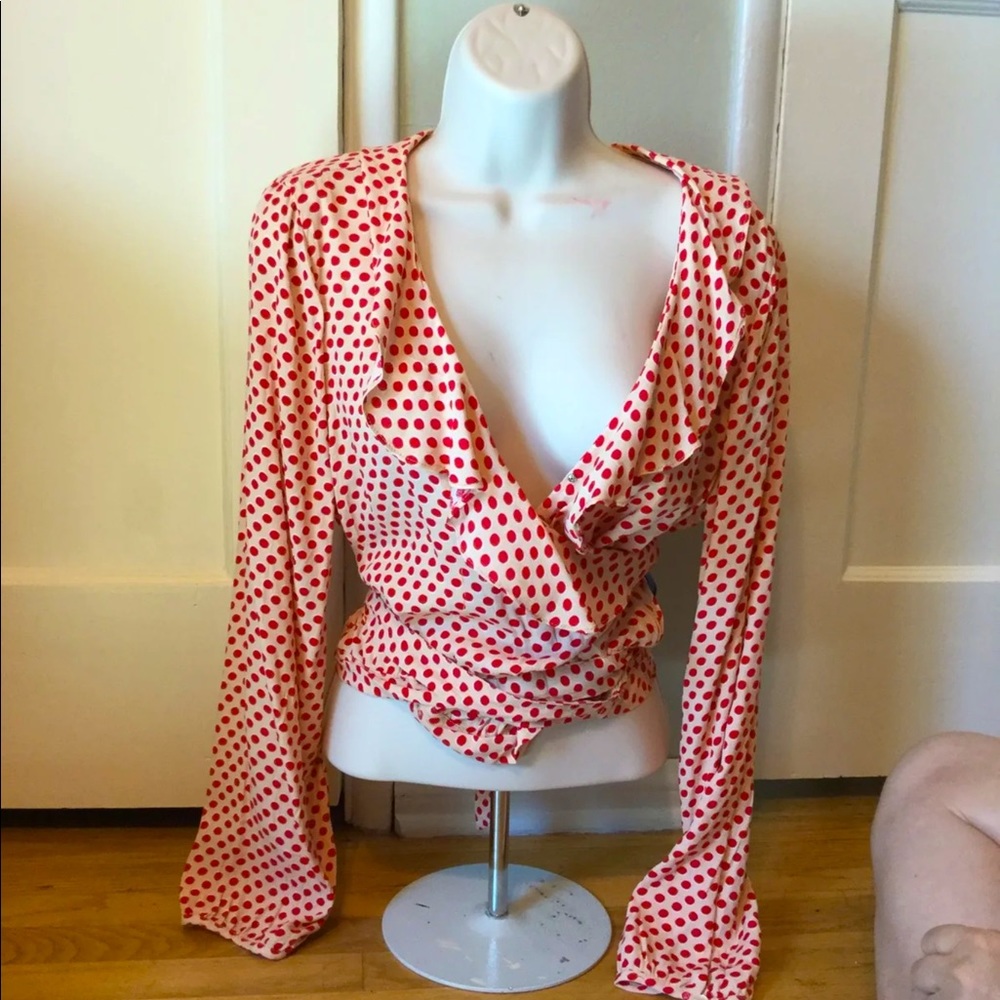 1940s style retro polka dot blouse